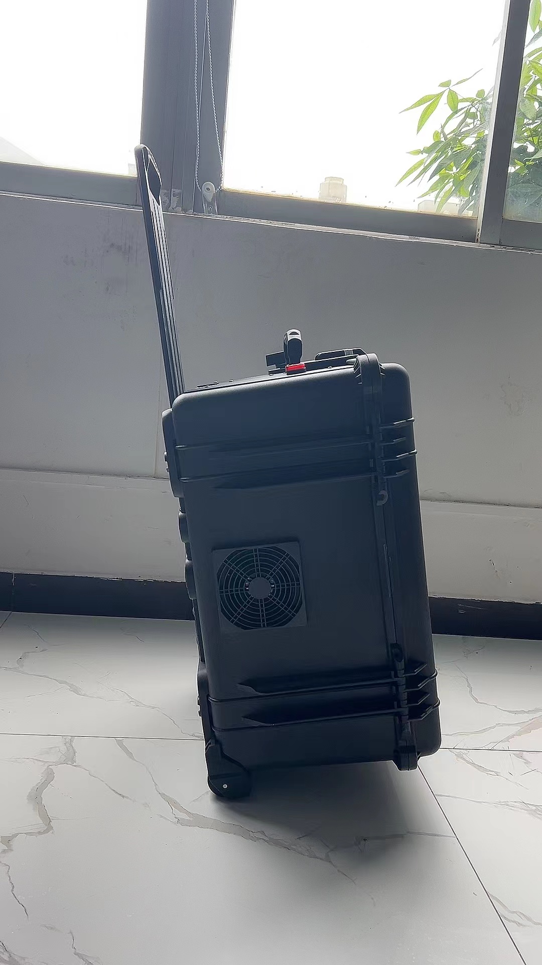 泌阳手拉箱型移动通信干扰器